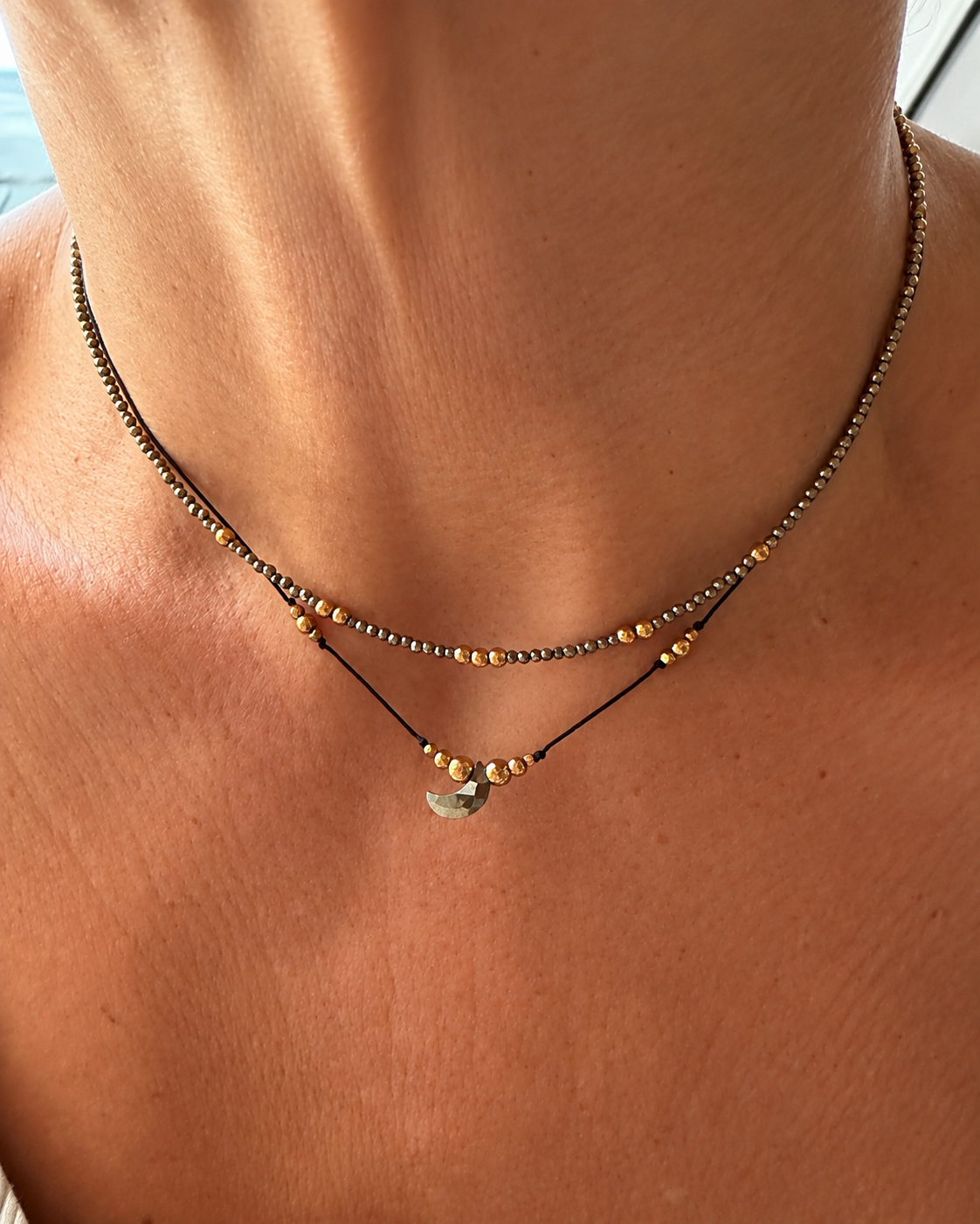 Collar Lunita de Pirita